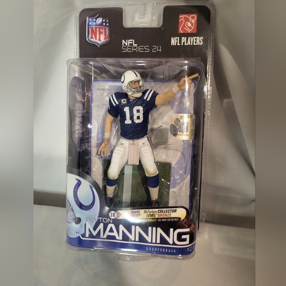 McFarlane NFL Peyton Manning action figure - Picture 2 of 10